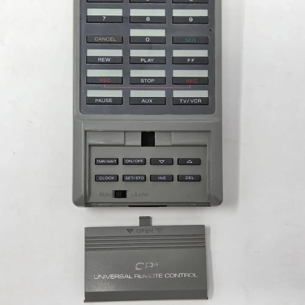 VINTAGE MEMOREX CP6 UNIVERSAL REMOTE CONTROL GRAY RETRO